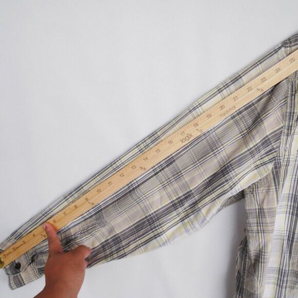 Wrangler Jeans Co. Men’s Size XL Shirt Plaid Gray White Yellow Button Vintage - Picture 9 of 10